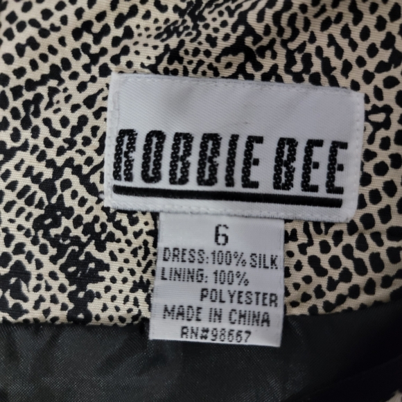 Robbie Bee Womens 100% Silk Snake Print Sleeveless Sheath Dress Size 6 - Picture 3 of 13